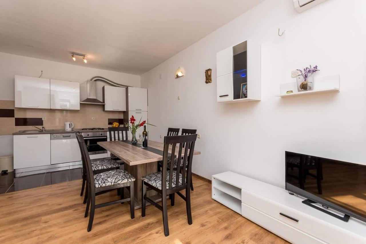 Agape Apartments Biograd Na Moru Dış mekan fotoğraf